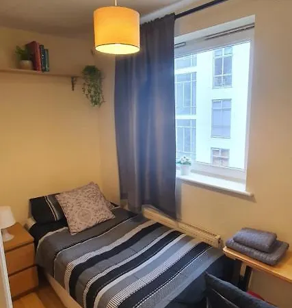 Double Room&Private Bath Near The Square Mile London Exterior photo