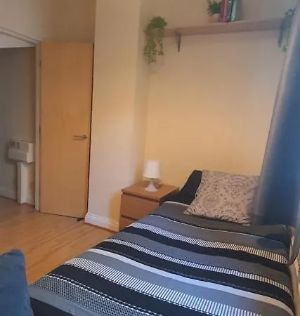 Double Room&Private Bath Near The Square Mile London Exterior photo