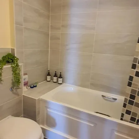 Double Room&Private Bath Near The Square Mile London Exterior photo